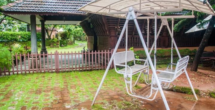 Pagoda Resorts Alappuzha Kültér fotó