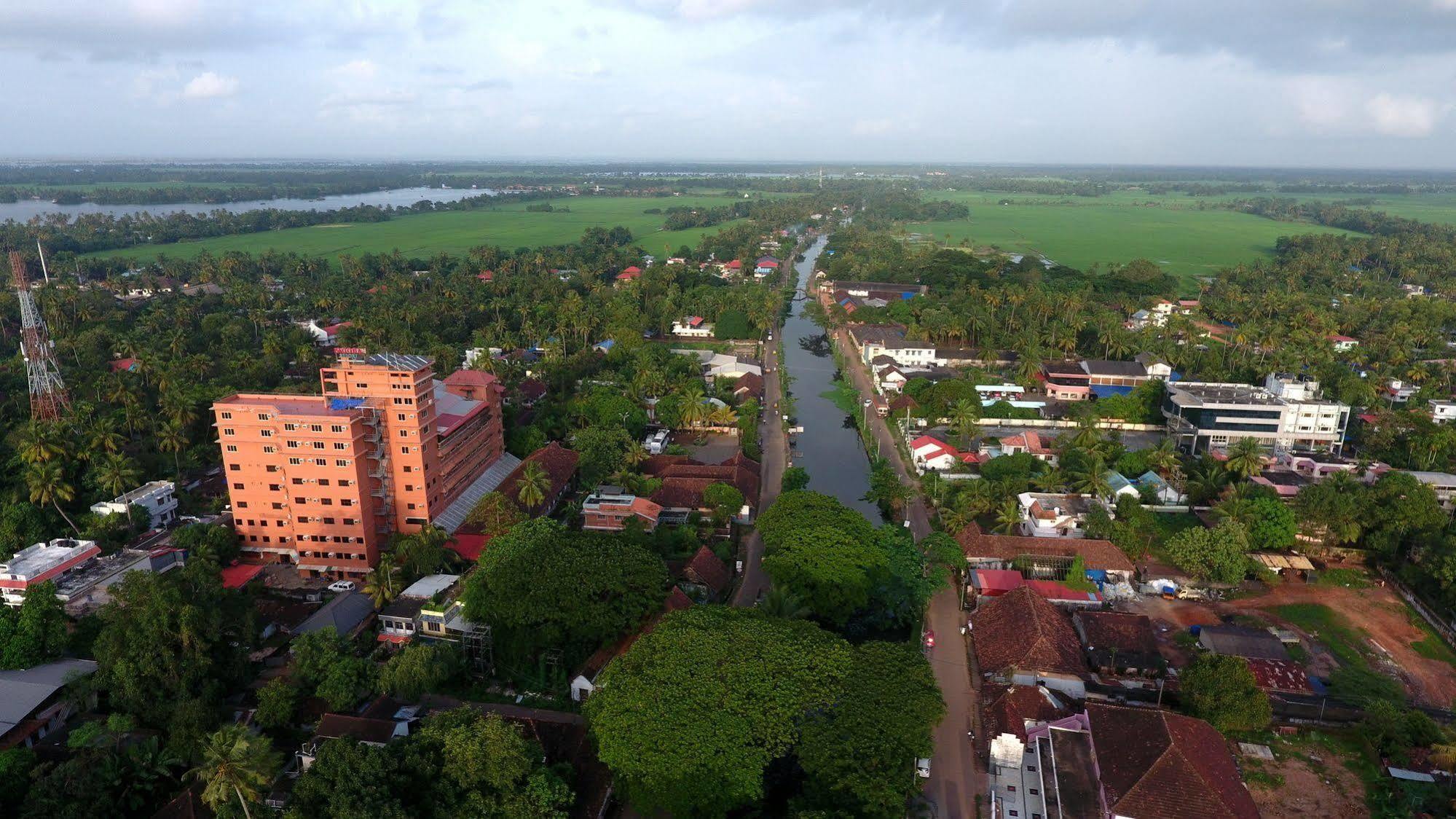 Pagoda Resorts Alappuzha Kültér fotó